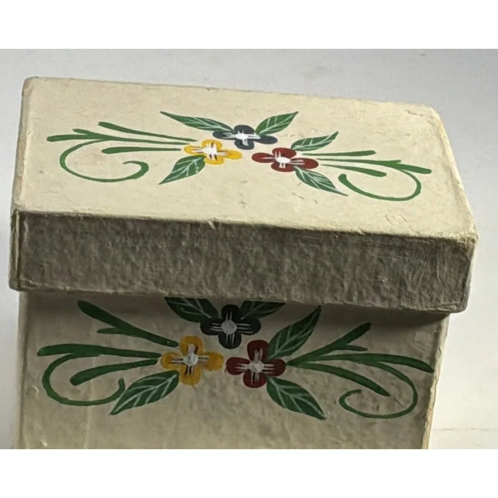 Painted Floral Box W 4 Painted Floral Napkin Rings 4